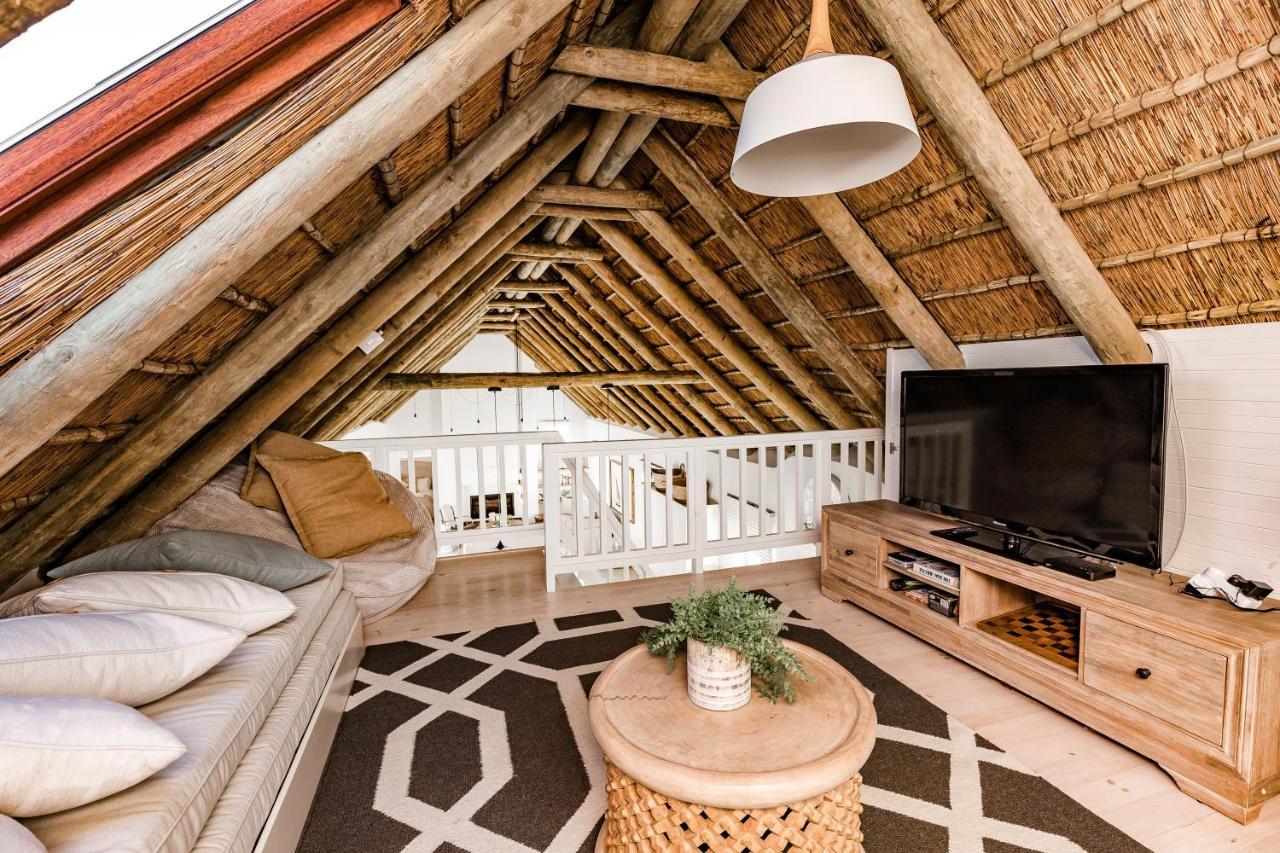 Bliss On The Bay Villa Struisbaai Exterior photo