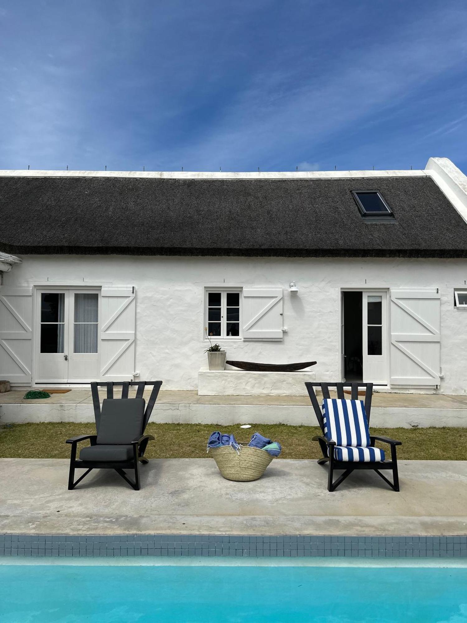 Bliss On The Bay Villa Struisbaai Exterior photo