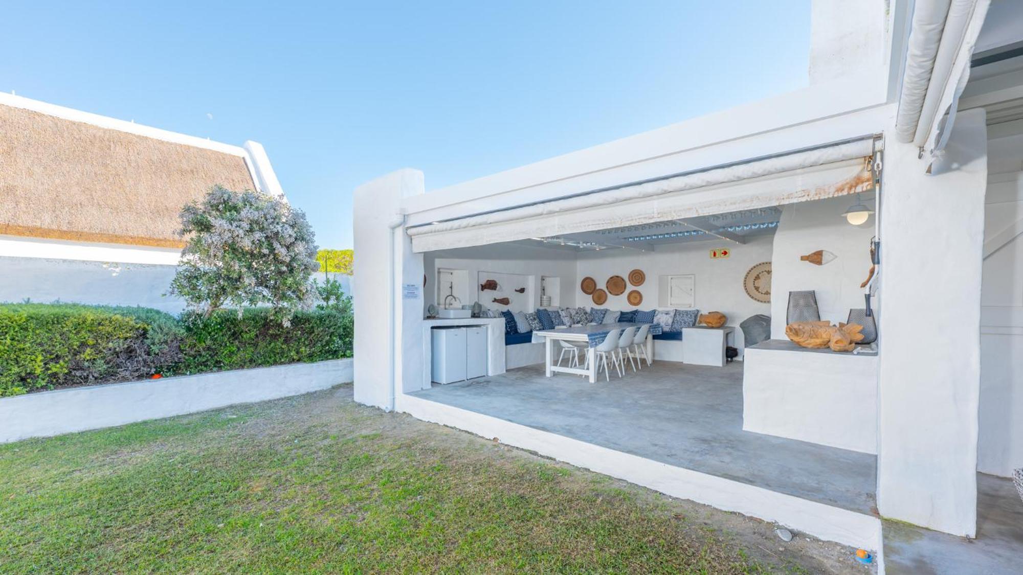 Bliss On The Bay Villa Struisbaai Exterior photo