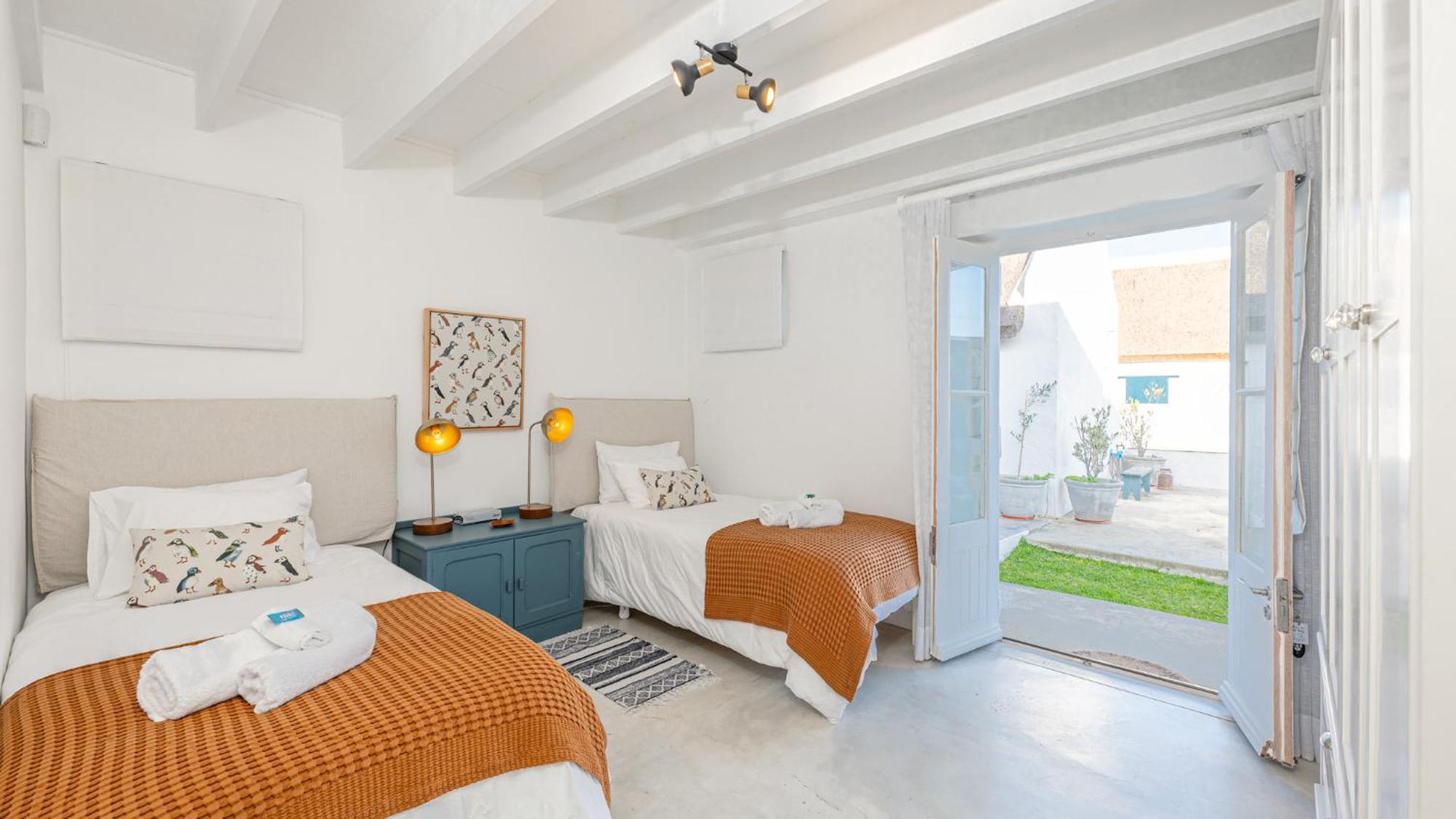 Bliss On The Bay Villa Struisbaai Exterior photo